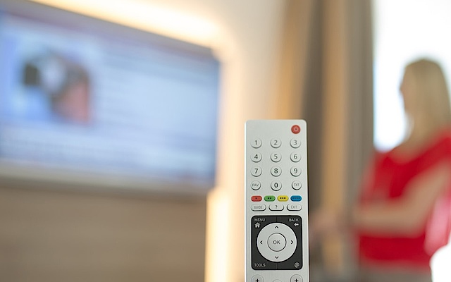 Hotel-TV bei Kerscher Elektro- u. Sicherheitstechnik GmbH & Co.KG in Bogen