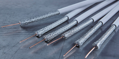 Kabel- und Steckverbinder bei Kerscher Elektro- u. Sicherheitstechnik GmbH & Co.KG in Bogen