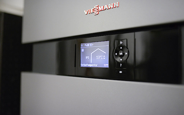 Heizungs­steuerung bei Kerscher Elektro- u. Sicherheitstechnik GmbH & Co.KG in Bogen