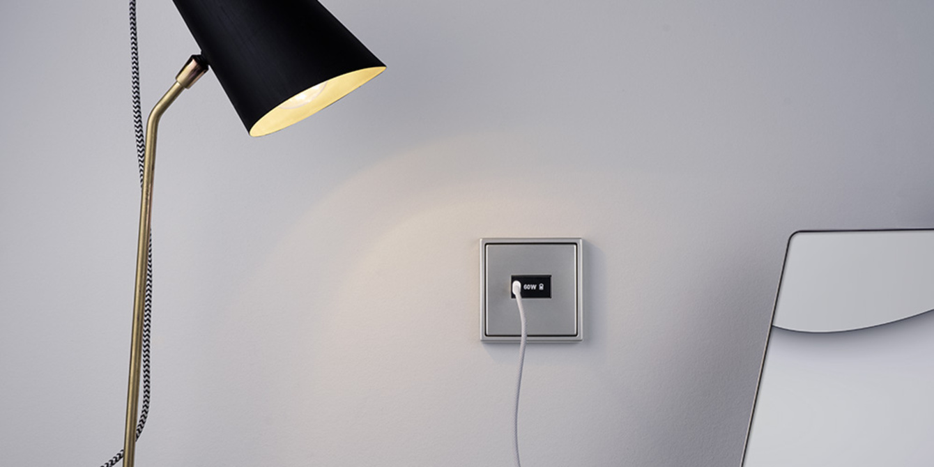 Ladegerät USB PD 60 bei Kerscher Elektro- u. Sicherheitstechnik GmbH & Co.KG in Bogen