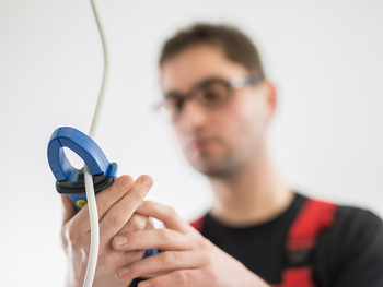 Der E-Check bei Kerscher Elektro- u. Sicherheitstechnik GmbH & Co.KG in Bogen