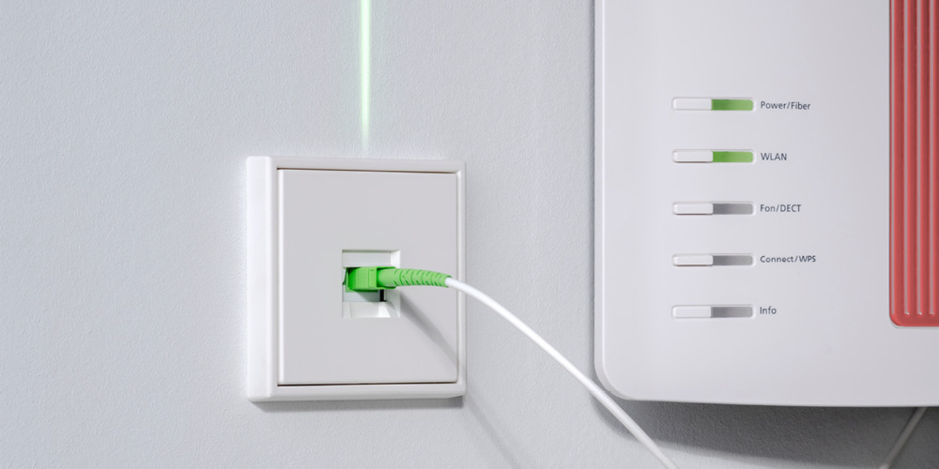 Die neuen Glasfaser-Anschlussdosen bei Kerscher Elektro- u. Sicherheitstechnik GmbH & Co.KG in Bogen