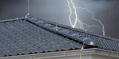 Äußerer Blitzschutz bei Kerscher Elektro- u. Sicherheitstechnik GmbH & Co.KG in Bogen