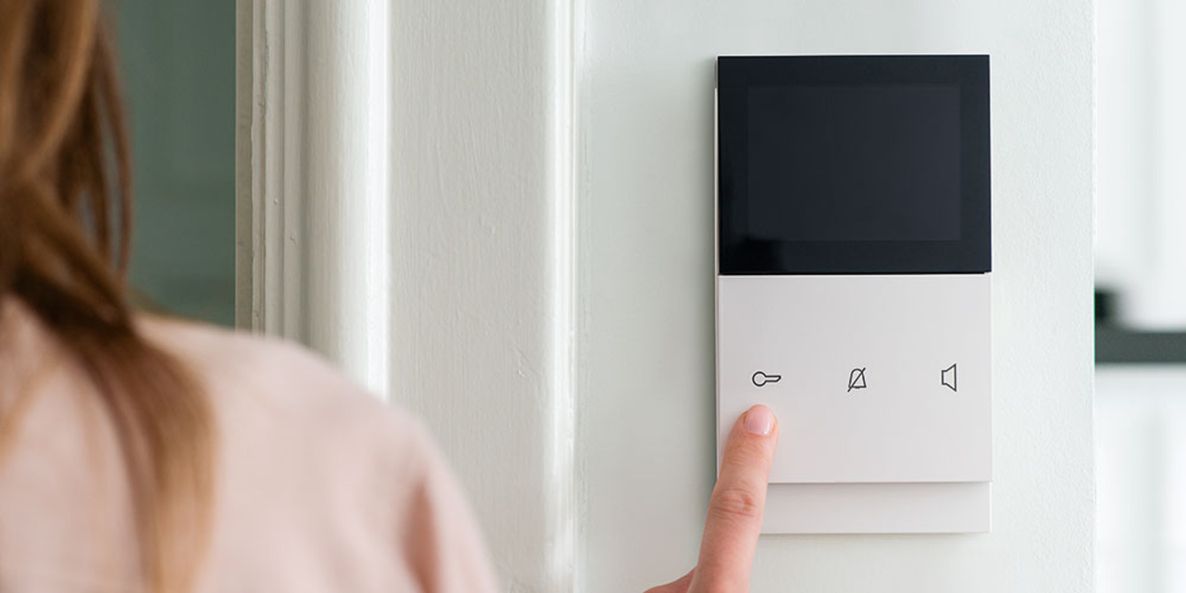 ELCOM.TOUCH bei Kerscher Elektro- u. Sicherheitstechnik GmbH & Co.KG in Bogen